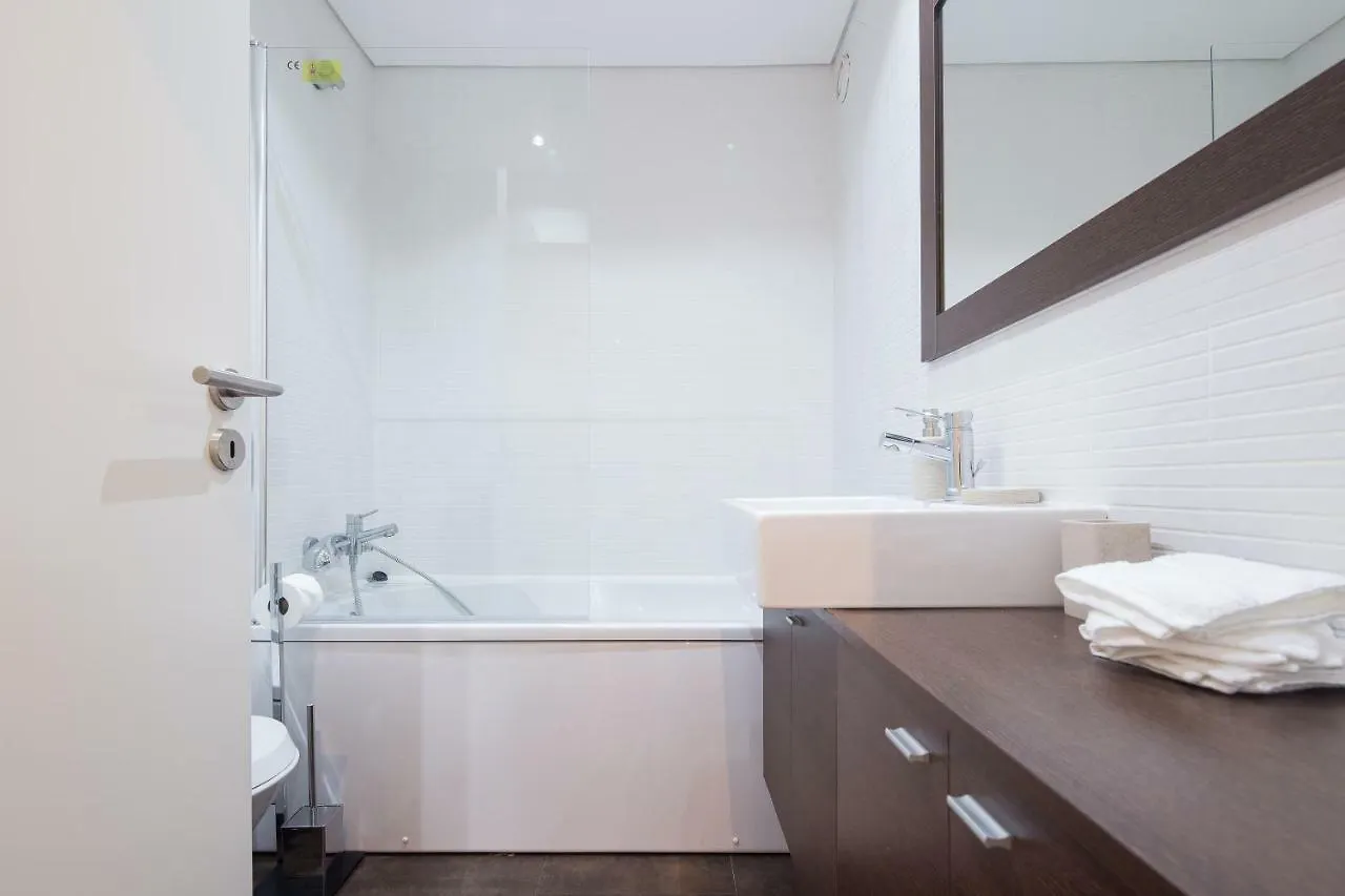 Lisbon Expo Apartment